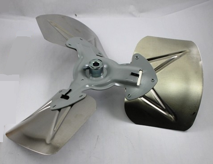 Goodman-Amana 10625721 Fan Blade 3-Blade 18" Diameter Clockwise 1/2" Bore 33-Degree